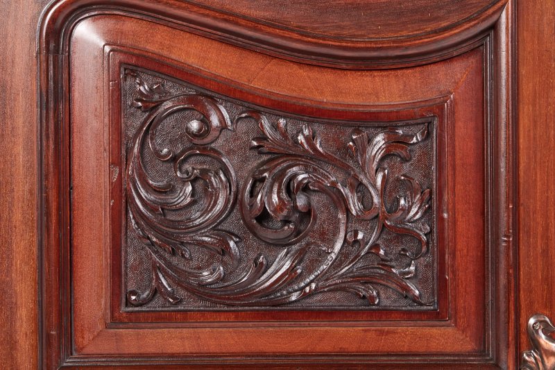 Quality Antique Carved Mahogany Sideboard by Maple & Co - Image 10